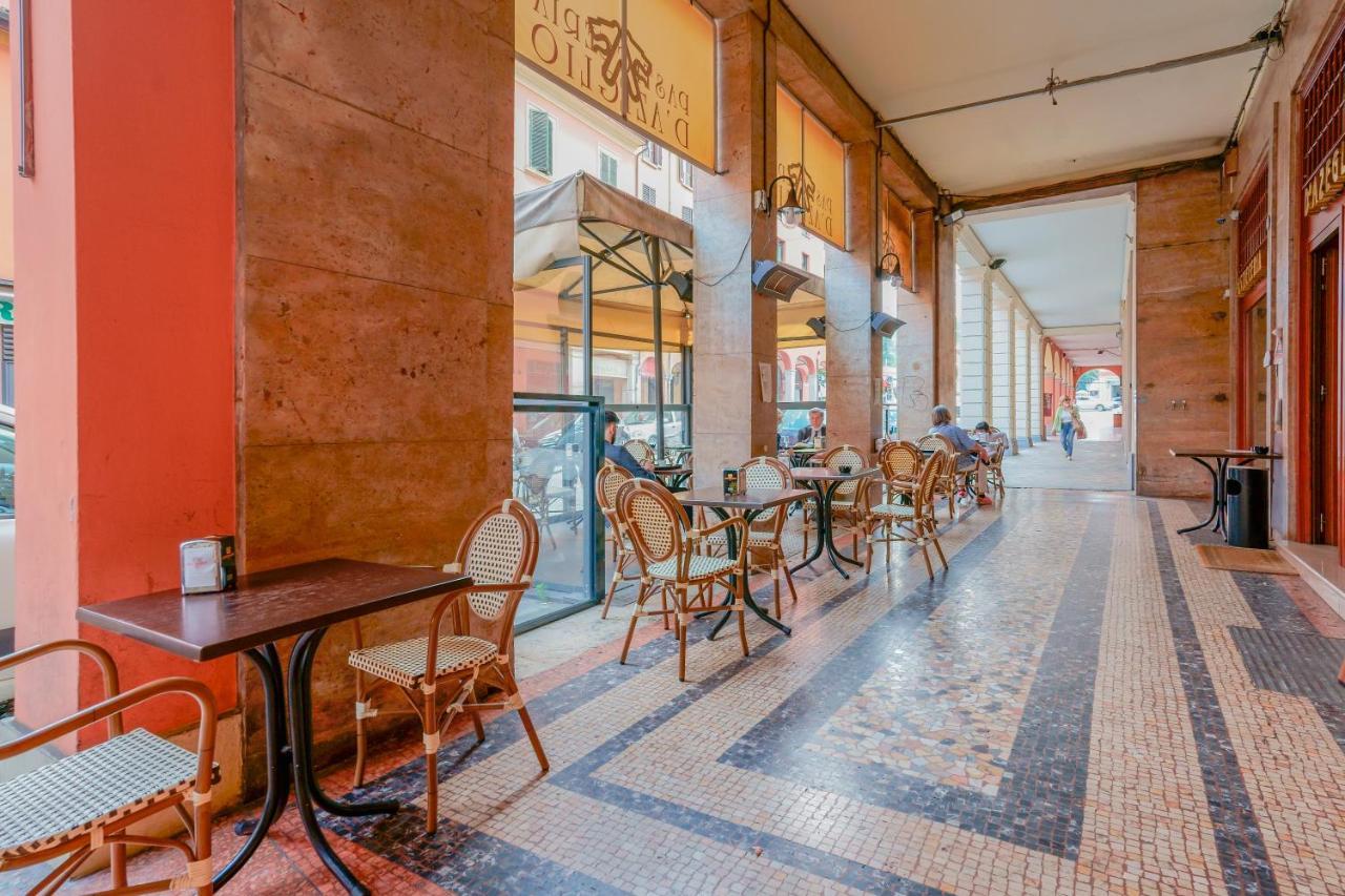 Alojamento de Acomodação e Pequeno-almoço Attico Di Via D'azeglio Bolonha