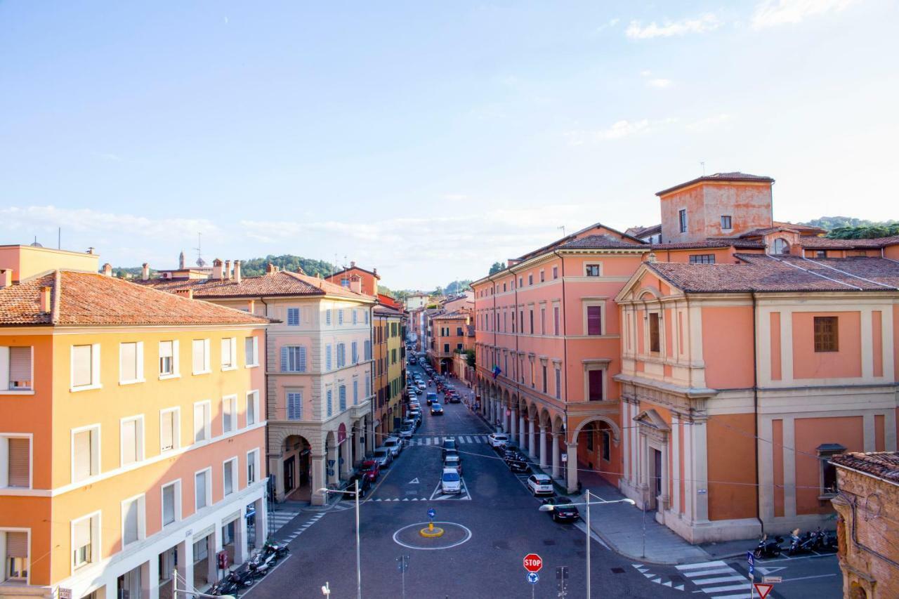 Alojamento de Acomodação e Pequeno-almoço Attico Di Via D'azeglio